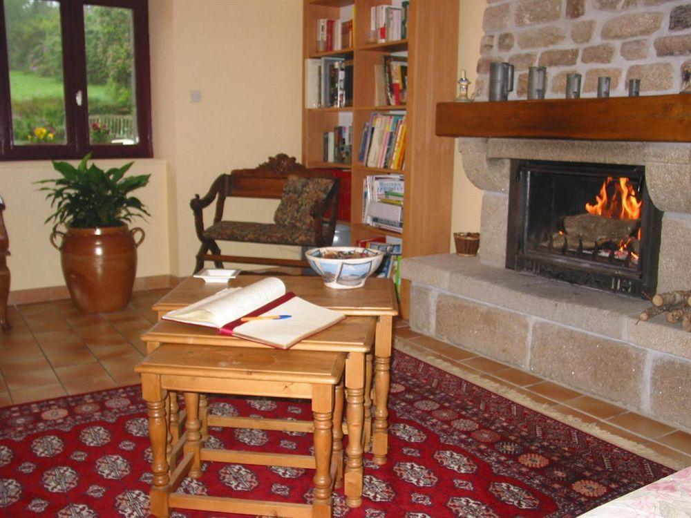 Domaine De Lesvaniel Bed & Breakfast Landudec Dış mekan fotoğraf